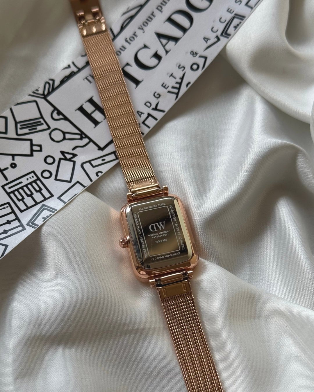 DW Quadro Green (Analog Watch) - Hotgadget