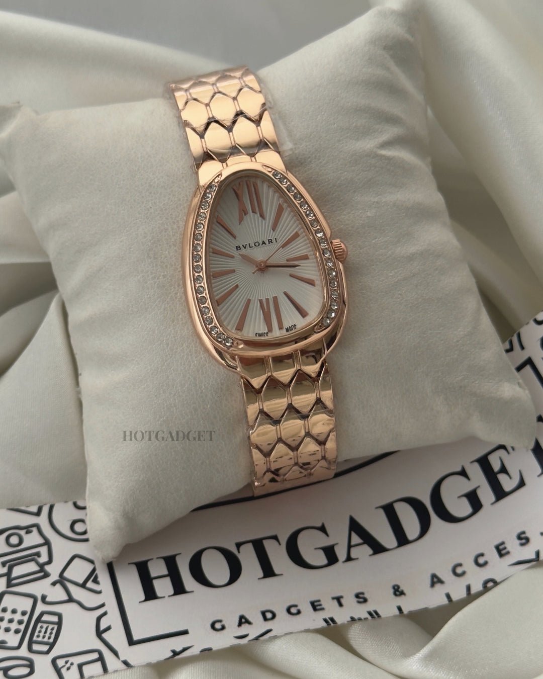 Serpenti (Analog Watch) - Hotgadget